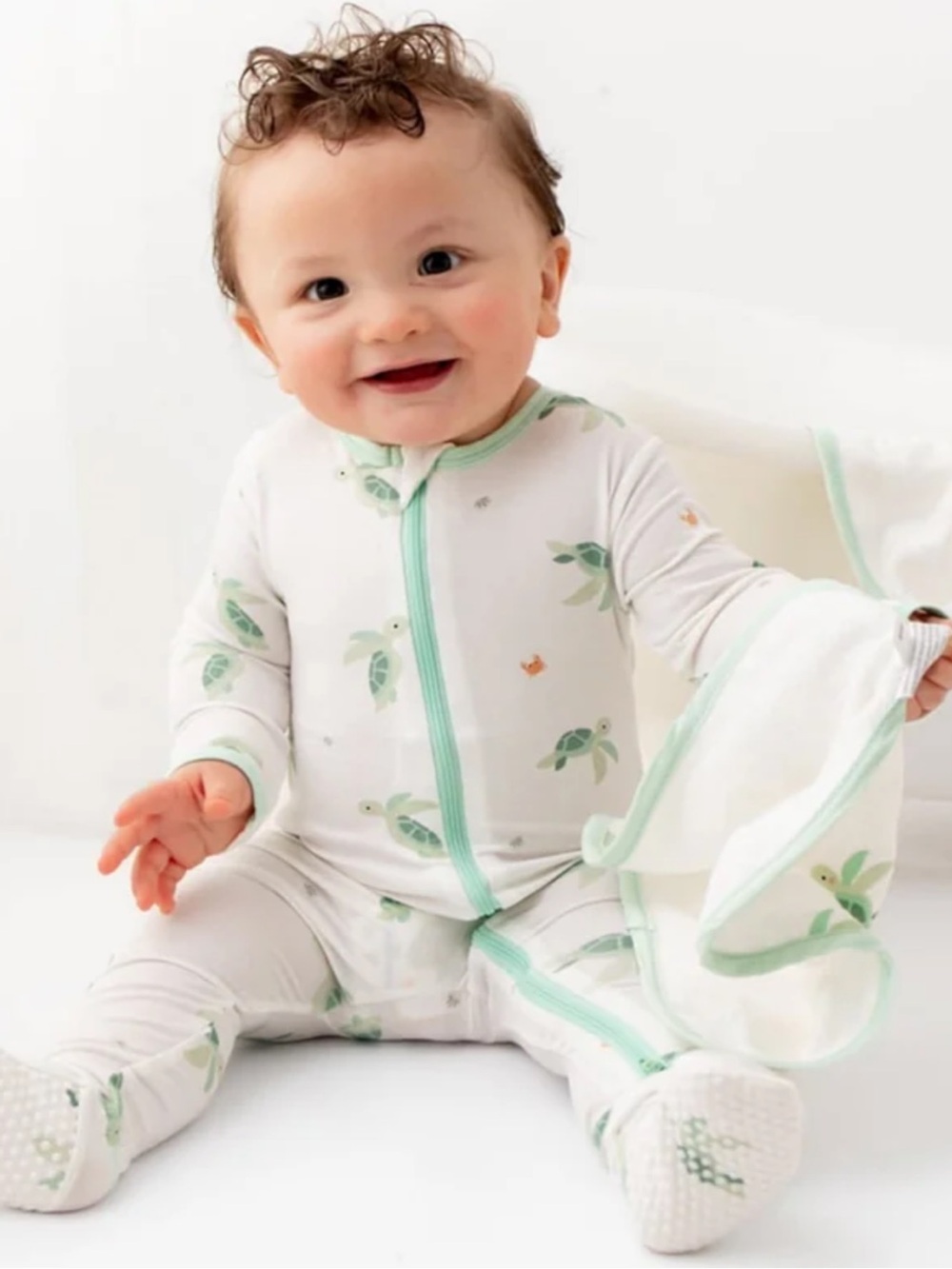 3 Bamboo Little Baby Sleepers | 0-3 | Lot of 3